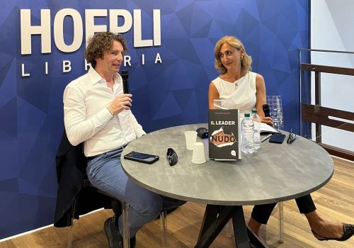 Leader_nudo_cappuccitti