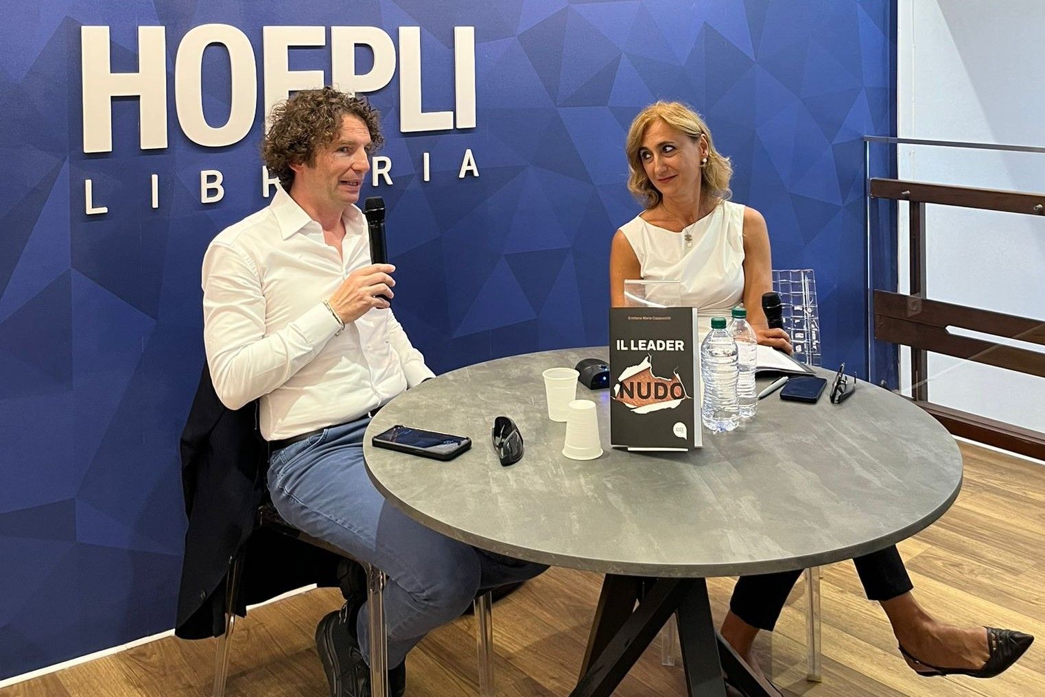 Leader_nudo_cappuccitti