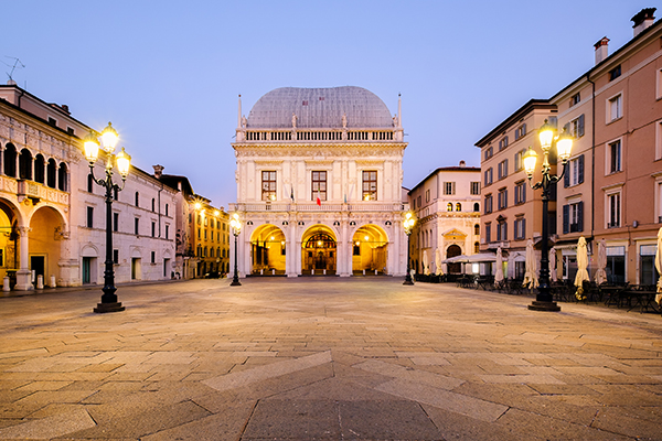 Brescia, la Leonessa ferita che onora i debiti