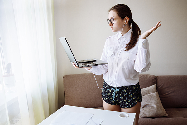 Il remote working cambia il dress code