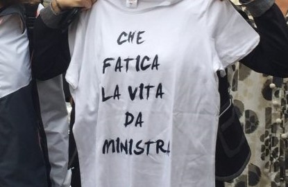 maglietta_ministra