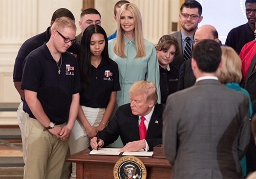 Trump assunzioni