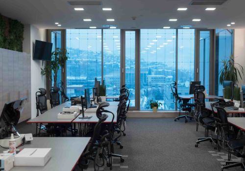 Azienda_vuota_lavoro